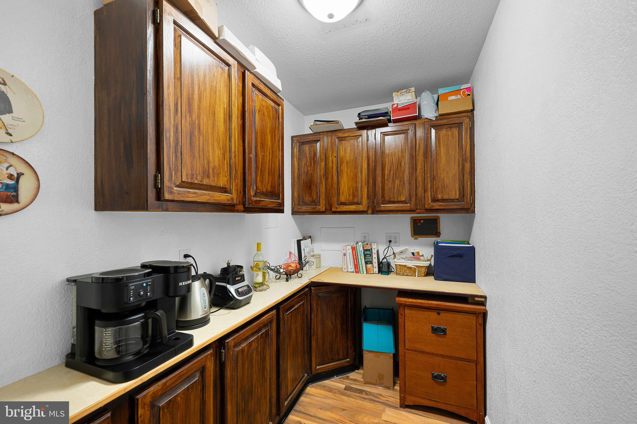 6401 Cedar Neck Road Milford, DE 19963 - Photo 22 of 42 Office/Pantry