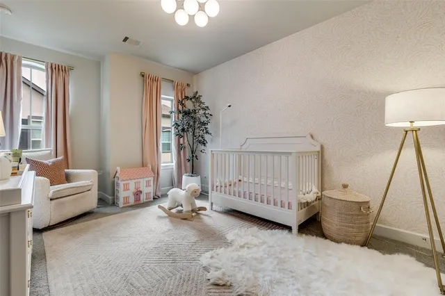 a view of livingroom with furniture and windows
