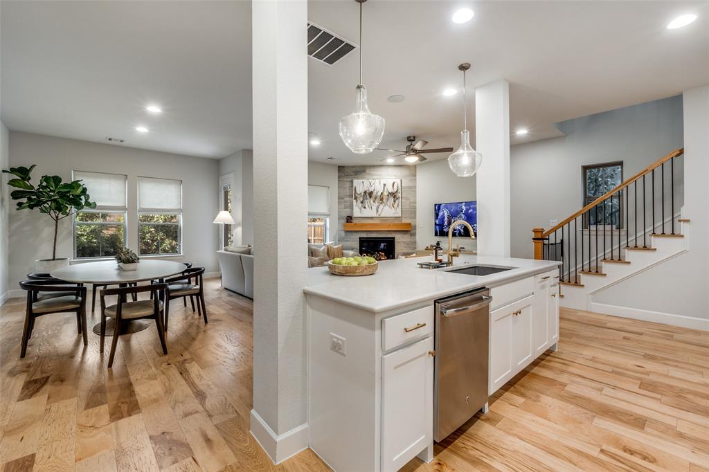 7047 Mistflower Ln. Dallas, TX 75231 - Photo 9 of 29