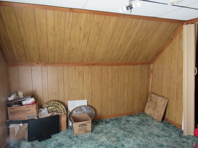 $147,500 | 21 Cross Street, Skowhegan, ME 04976