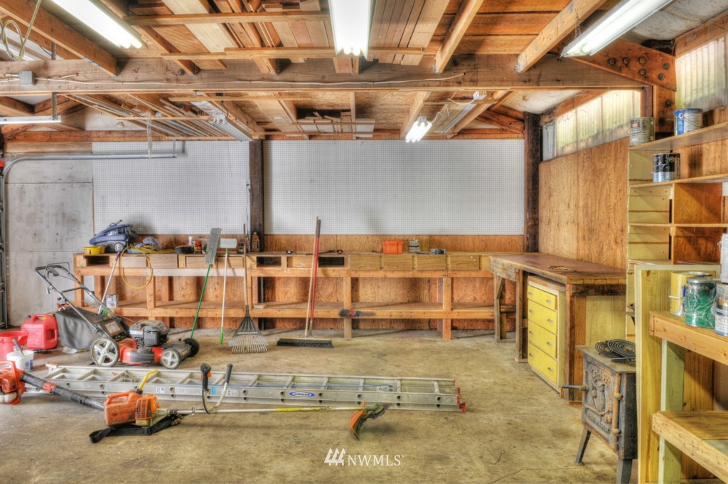 20897 Northeast Melson Road Poulsbo, WA 98370 - Photo 14 of 23 Gallery Image 14