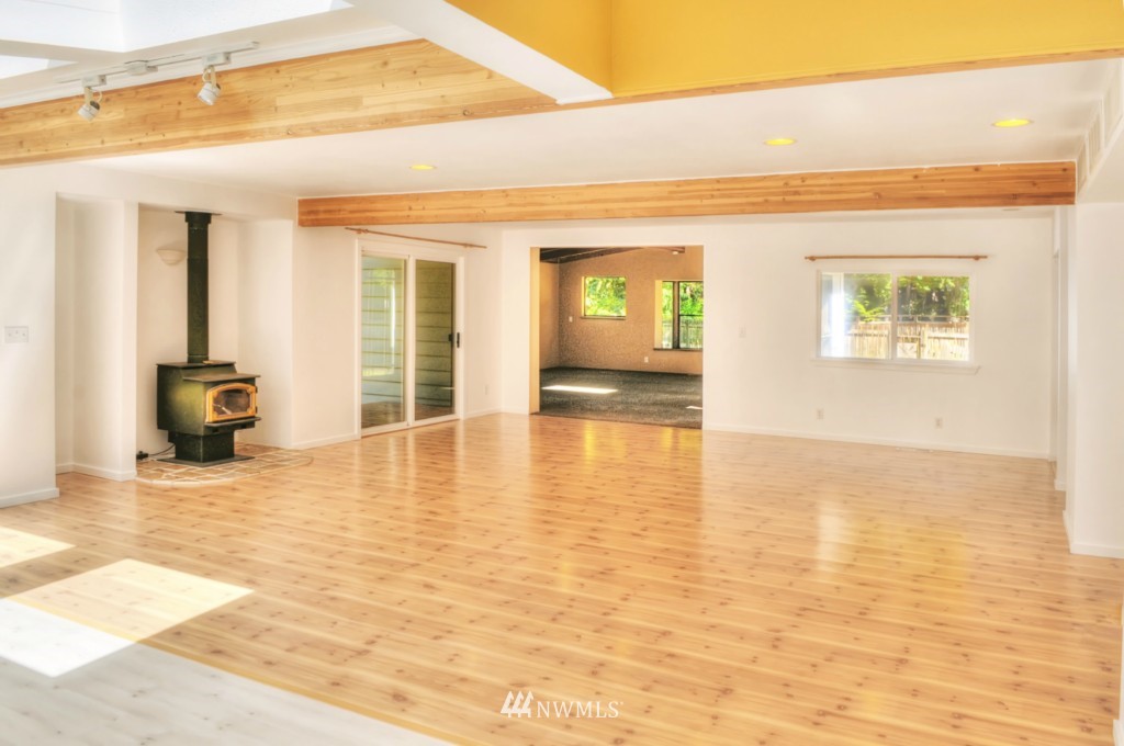 20897 Northeast Melson Road Poulsbo, WA 98370 - Photo 15 of 23 Gallery Image 15
