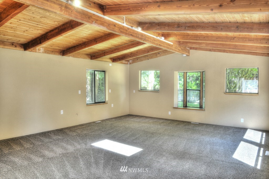 20897 Northeast Melson Road Poulsbo, WA 98370 - Photo 19 of 23 Gallery Image 19