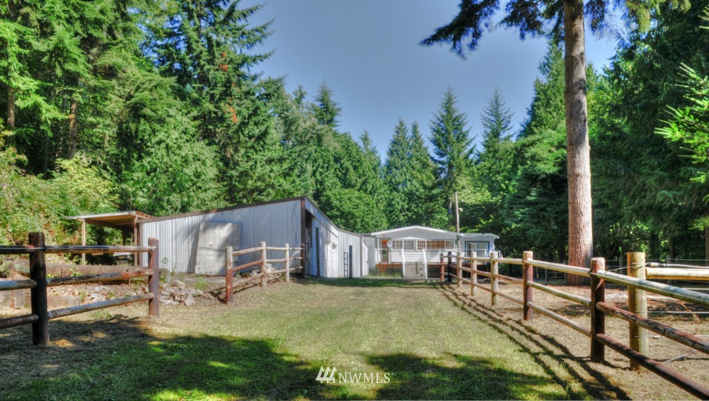 20897 Northeast Melson Road Poulsbo, WA 98370 - Photo 9 of 23 Gallery Image 9