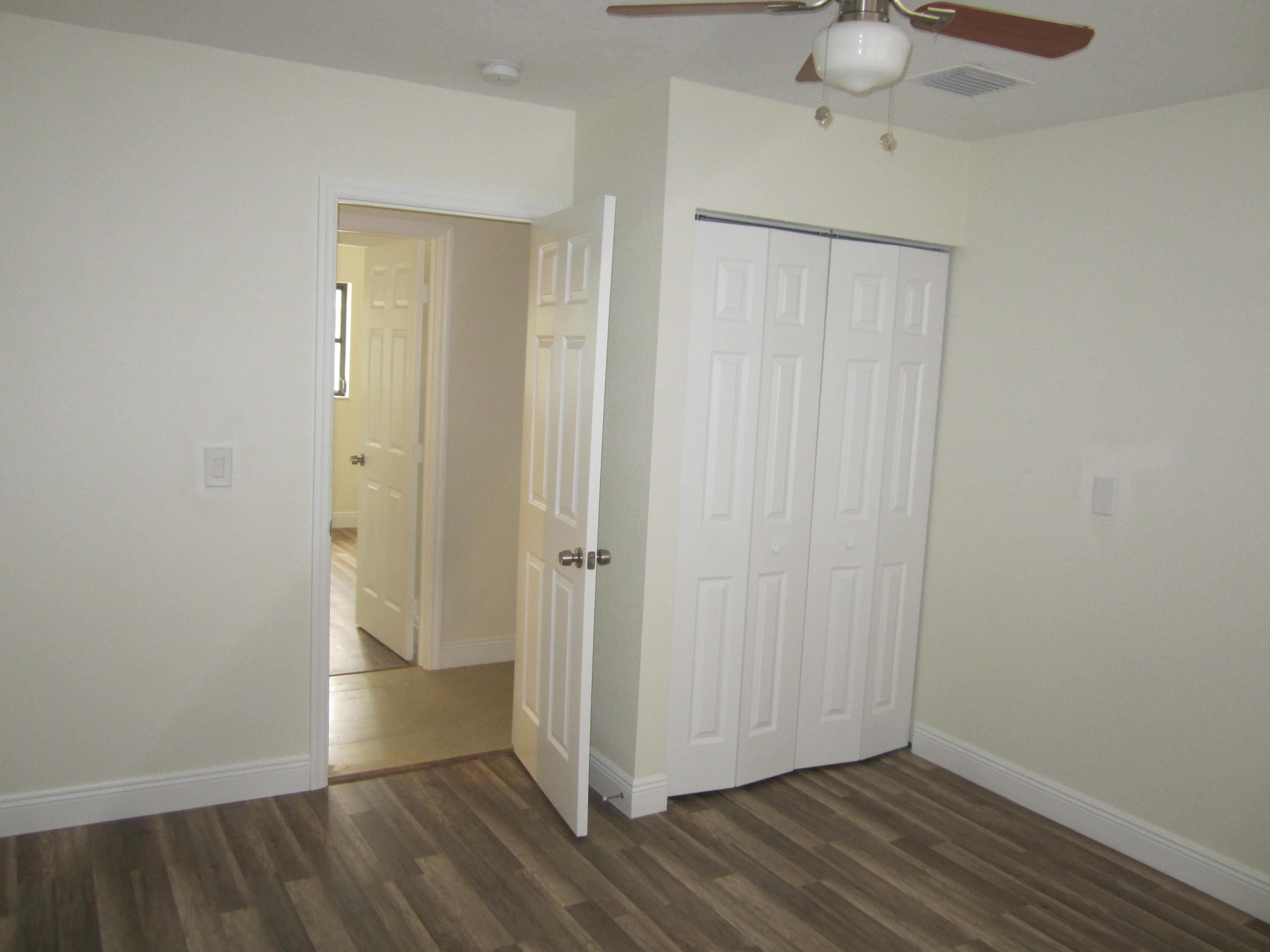 5985 Mango Road West Palm Beach, FL 33413 - Photo 30 of 44 IMG_1882