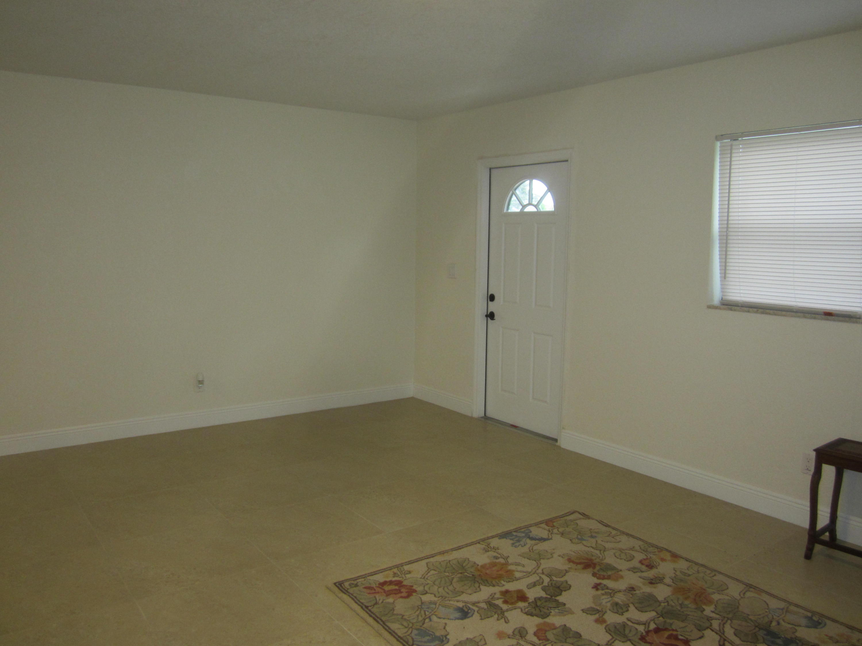 5985 Mango Road West Palm Beach, FL 33413 - Photo 7 of 44 IMG_1868