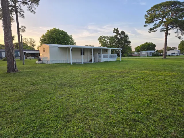 $124,000 | 17502 Broadland Lane, Okeechobee, FL 34974