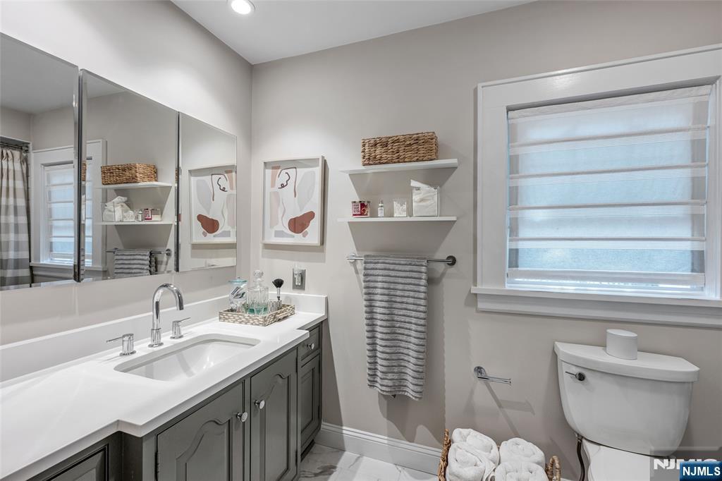 644 Linwood Avenue Ridgewood, NJ 07450 - Photo 27 of 42