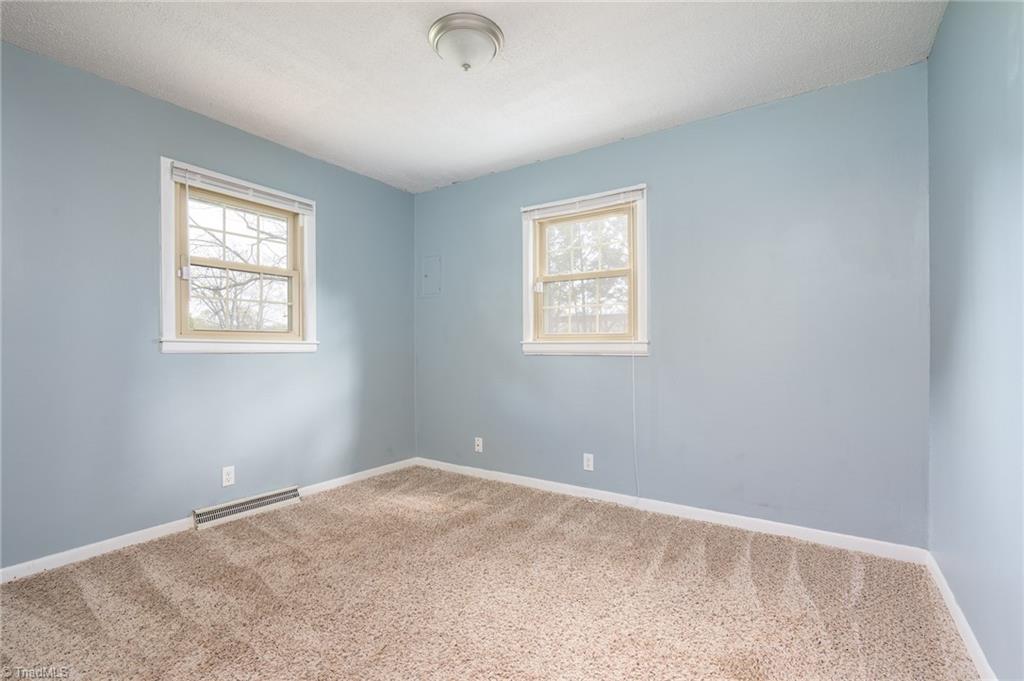 1166 Friendly Road Eden, NC 27288 - Photo 27 of 42 2nd bed