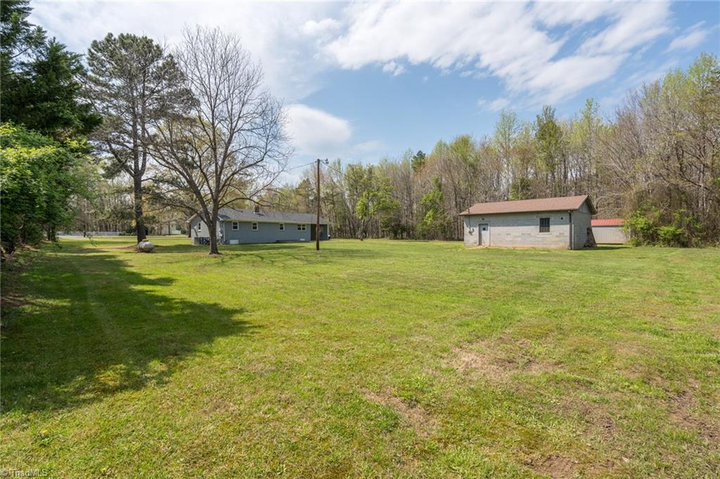 1166 Friendly Road Eden, NC 27288 - Photo 39 of 42 Gallery Image 39