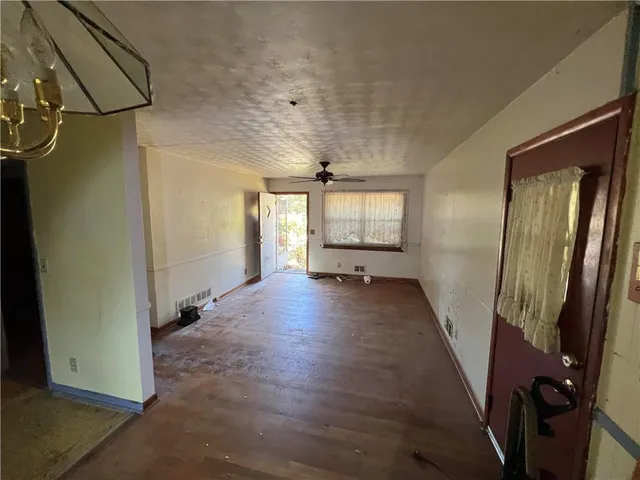 $139,000 | 953 Meadow Rock Drive, Stone Mountain, GA 30083