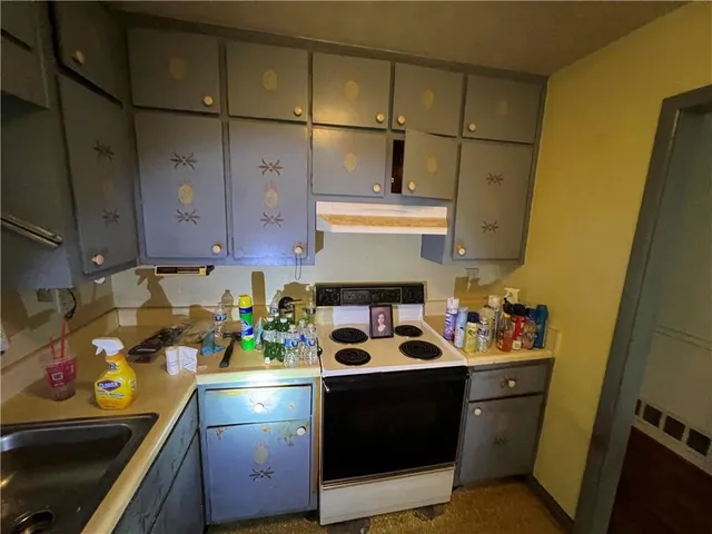 $139,000 | 953 Meadow Rock Drive, Stone Mountain, GA 30083