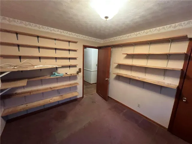 $139,000 | 953 Meadow Rock Drive, Stone Mountain, GA 30083