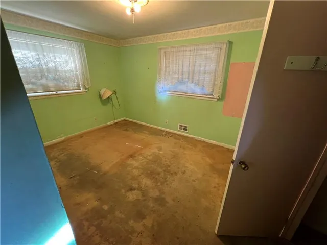 $139,000 | 953 Meadow Rock Drive, Stone Mountain, GA 30083