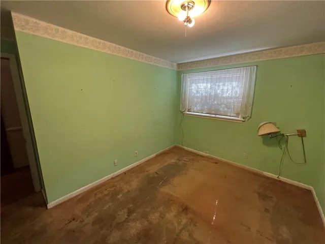 $139,000 | 953 Meadow Rock Drive, Stone Mountain, GA 30083