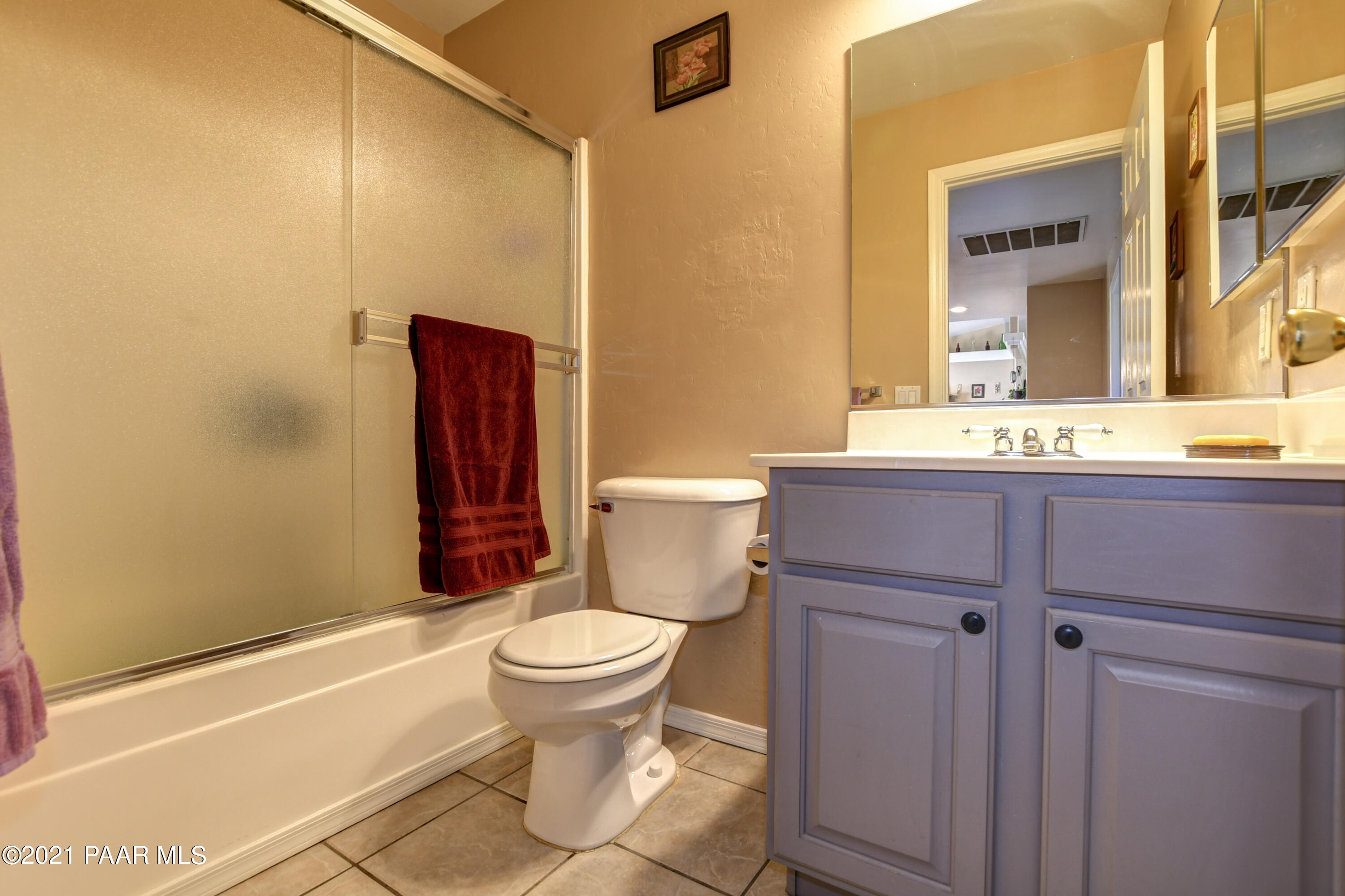 940 West Fernview Road Paulden, AZ 86334 - Photo 17 of 21 Bathroom 1