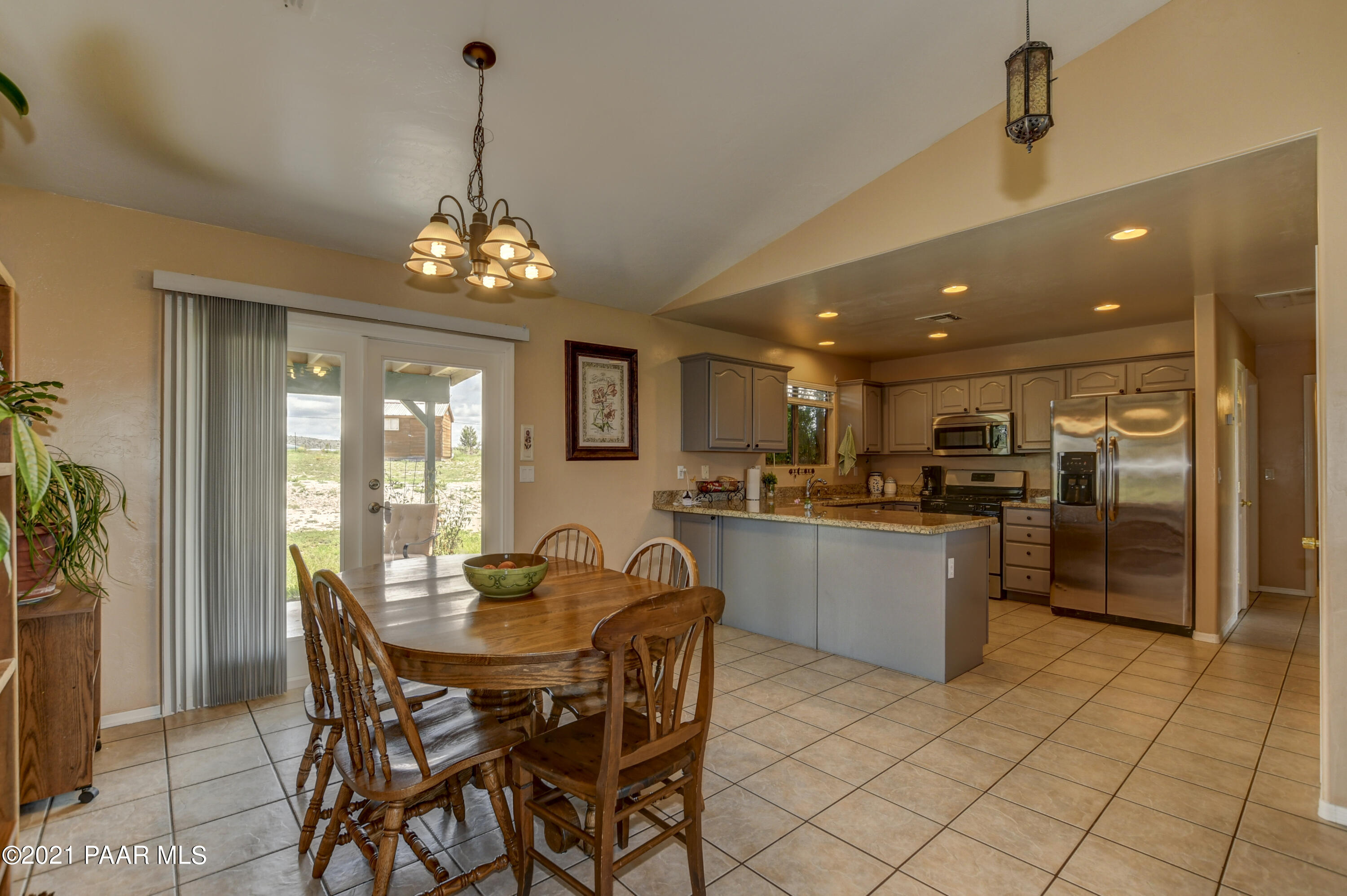 940 West Fernview Road Paulden, AZ 86334 - Photo 8 of 21 Dining Room 2 (4)