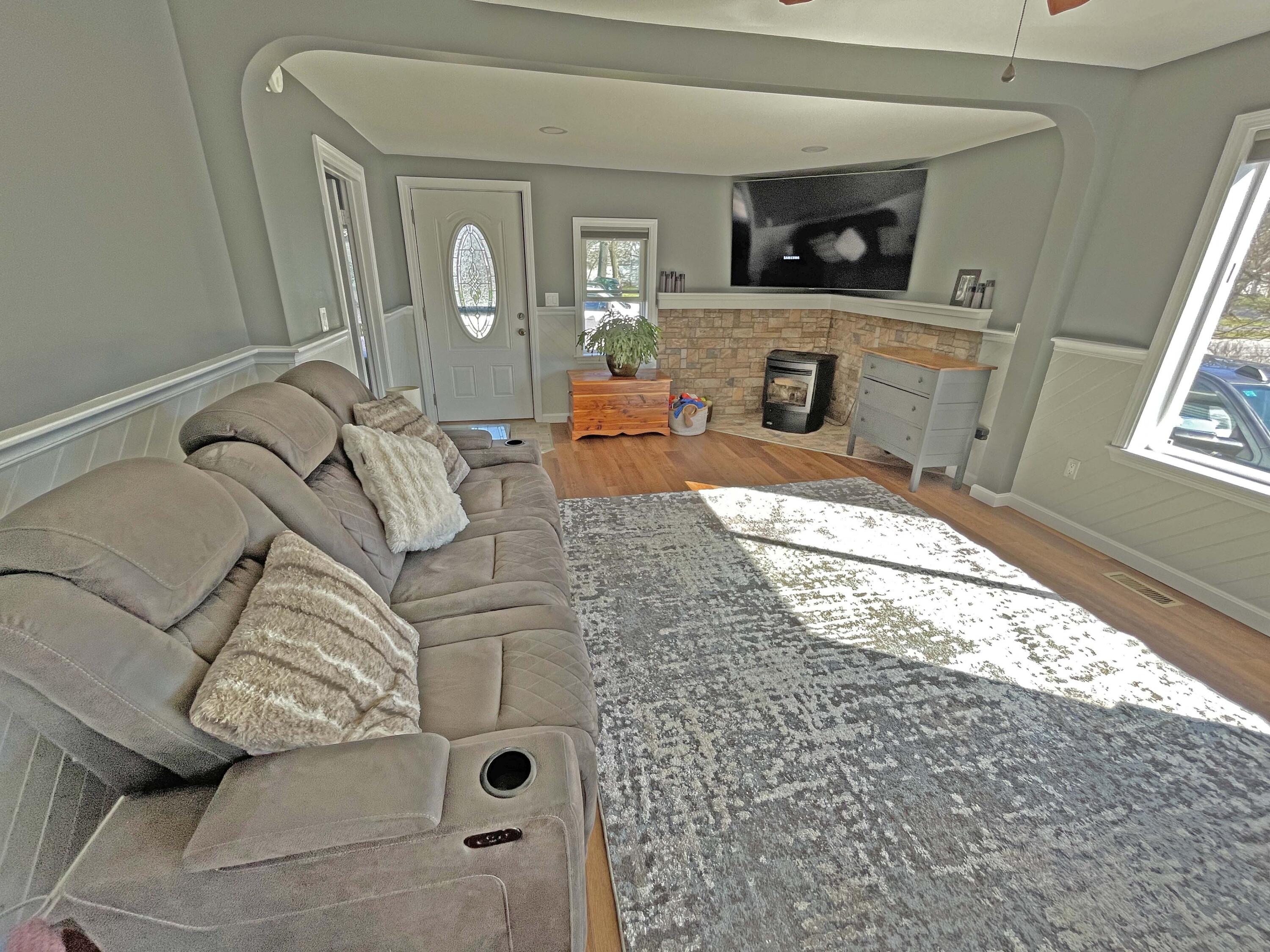 22 Lane Street Bangor, ME 04401 - Photo 7 of 10 living room 3