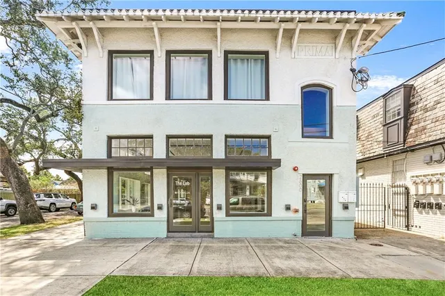 $1,350 | 2600 Ursulines Avenue, Unit 202, New Orleans, LA 70119