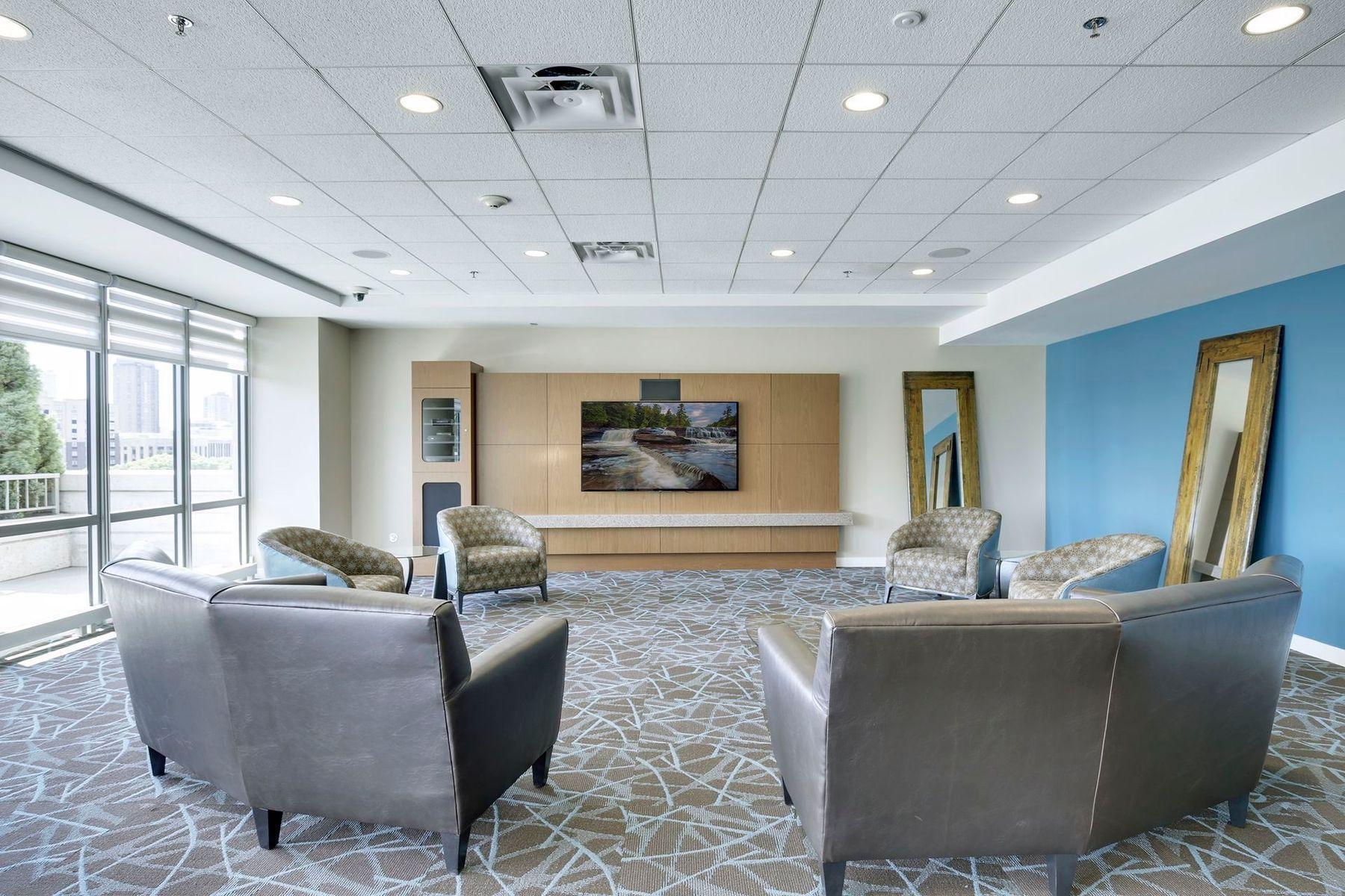 929 Portland Avenue, Unit 703 Minneapolis, MN 55404 - Photo 20 of 40