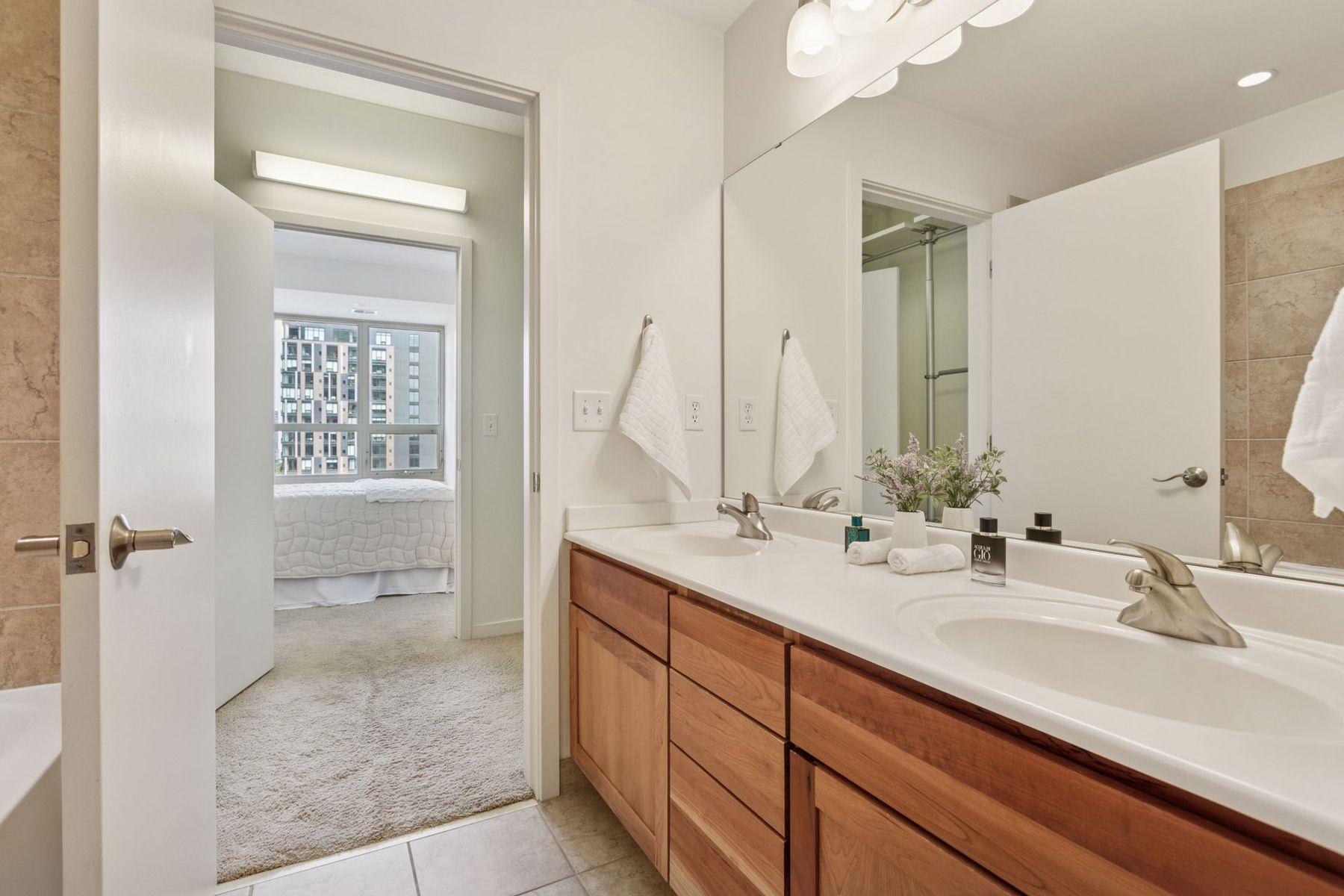 929 Portland Avenue, Unit 703 Minneapolis, MN 55404 - Photo 22 of 45