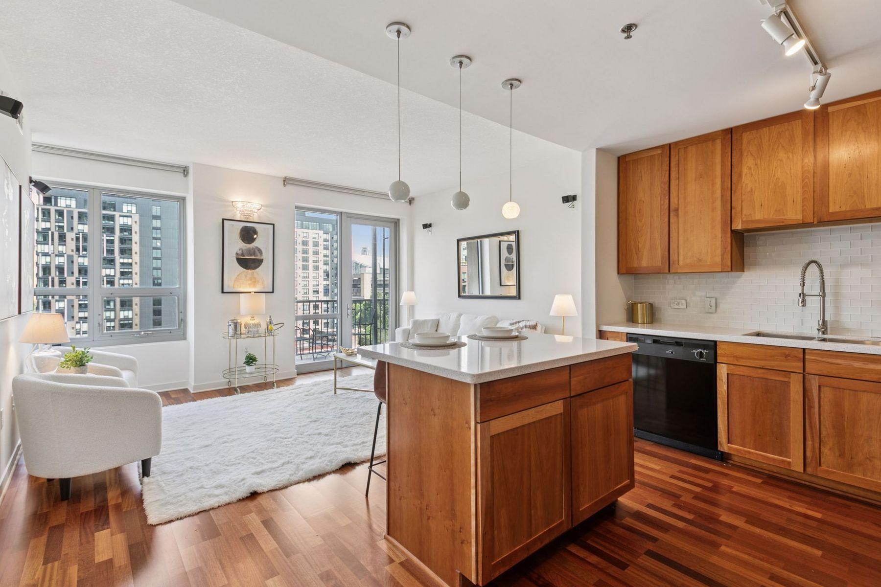 929 Portland Avenue, Unit 703 Minneapolis, MN 55404 - Photo 10 of 45