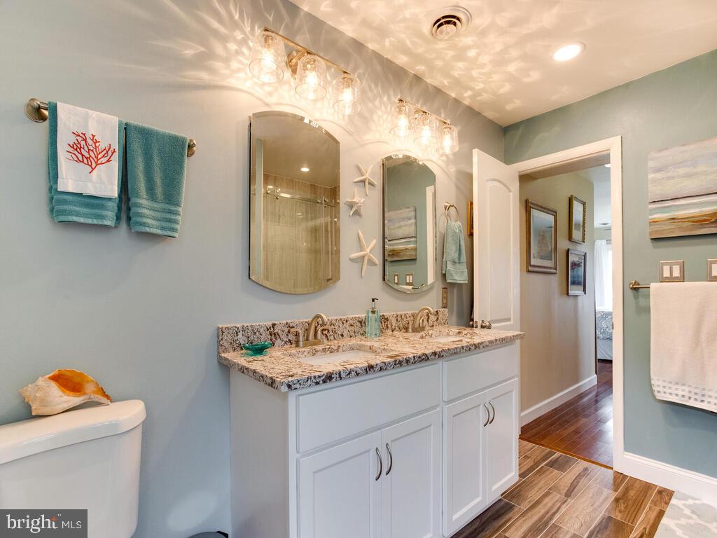 1501 Fullerton Road Edgewater, MD 21037 - Photo 23 of 59 Updated Owners Ensuite Bath