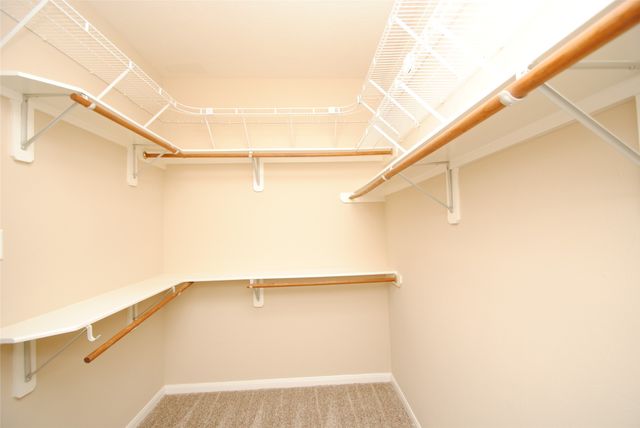 $399,900 | 14 Wintergrass Place, The Woodlands, TX 77382