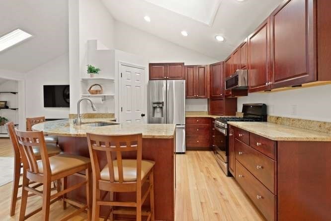 75 B South Road Pepperell, MA 01463 - Photo 4 of 26
