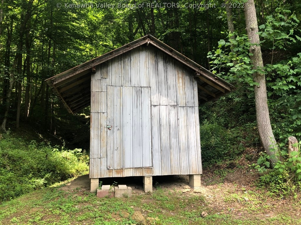 355 Stable Branch Road Genoa, WV 25517 - Photo 43 of 45 Gallery Image 43