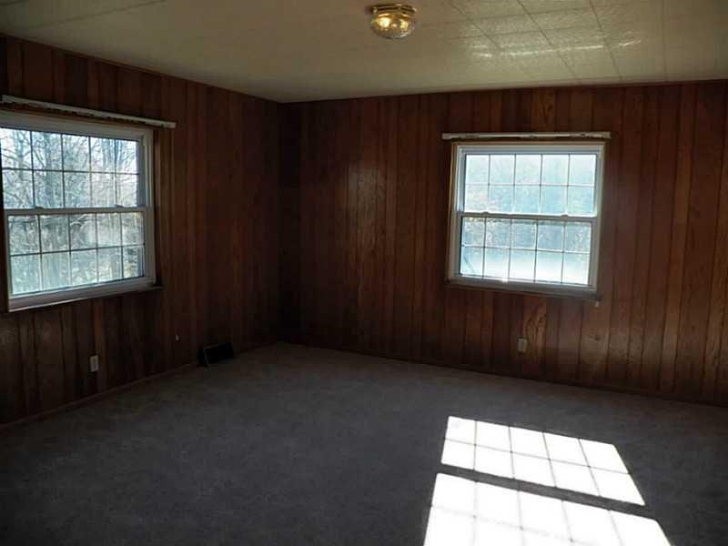 3024 Leechburg Road Lower Burrell, PA 15068 - Photo 5 of 19 Gallery Image 5