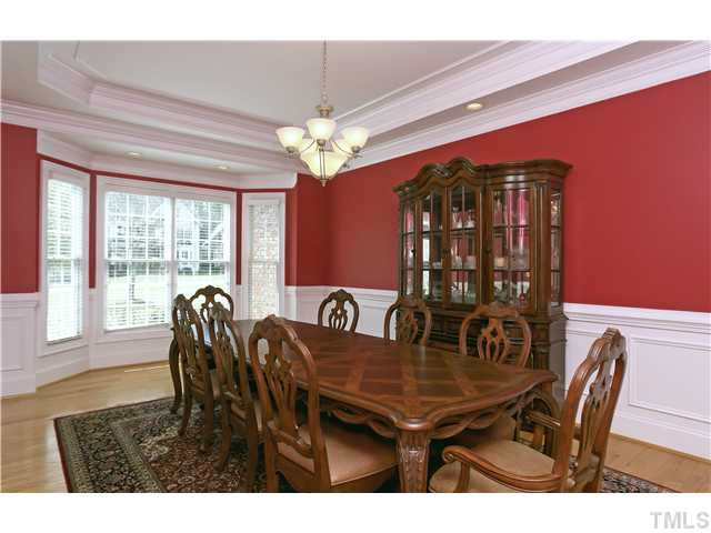 2516 Brook Crossing Circle Raleigh, NC 27606 - Photo 5 of 24 Photo 5