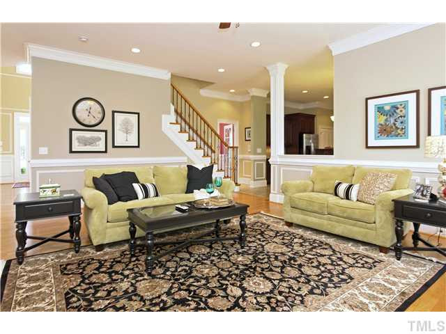 2516 Brook Crossing Circle Raleigh, NC 27606 - Photo 6 of 24 Photo 6
