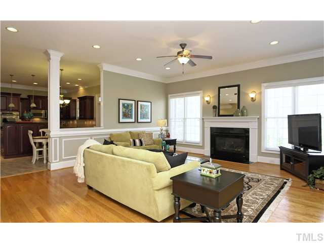2516 Brook Crossing Circle Raleigh, NC 27606 - Photo 7 of 24 Photo 7