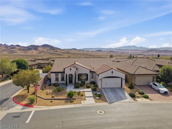 $1,099,900 | 2913 Grande Arch Street, Henderson, NV 89044