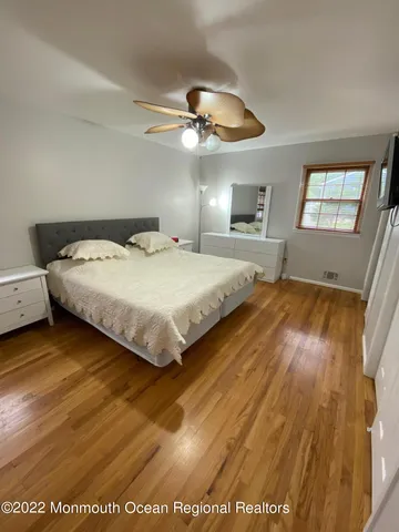 $2,300 | 490 West Park Avenue, Oakhurst, NJ 07755