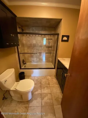 $2,300 | 490 West Park Avenue, Oakhurst, NJ 07755