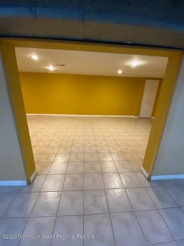 $2,300 | 490 West Park Avenue, Oakhurst, NJ 07755