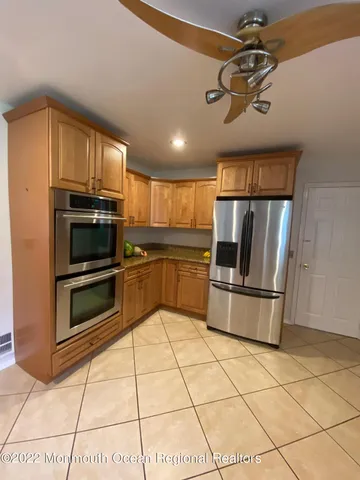 $2,300 | 490 West Park Avenue, Oakhurst, NJ 07755