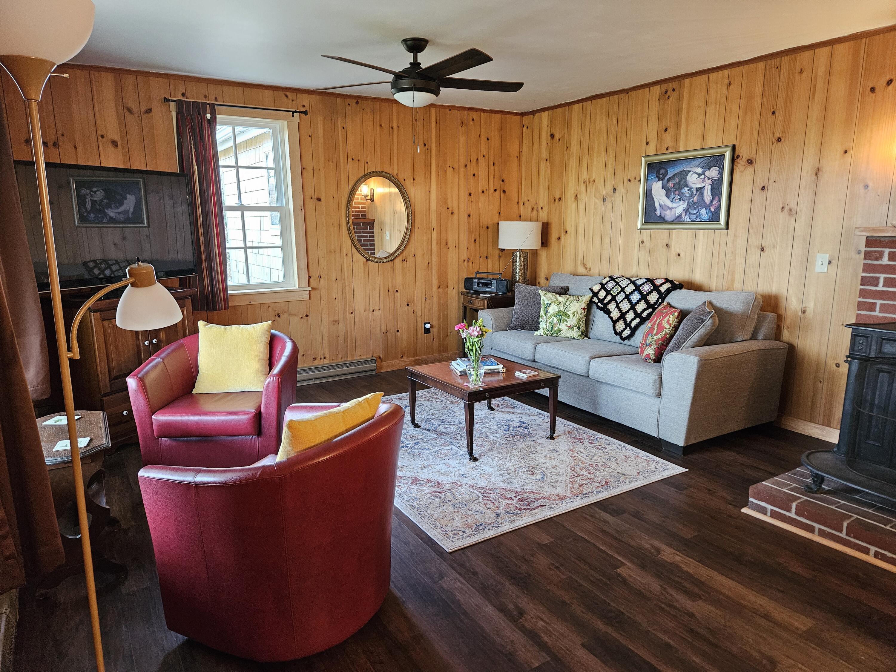 42 Old Mill Road New Harbor, ME 04554 - Photo 12 of 65 Living Room