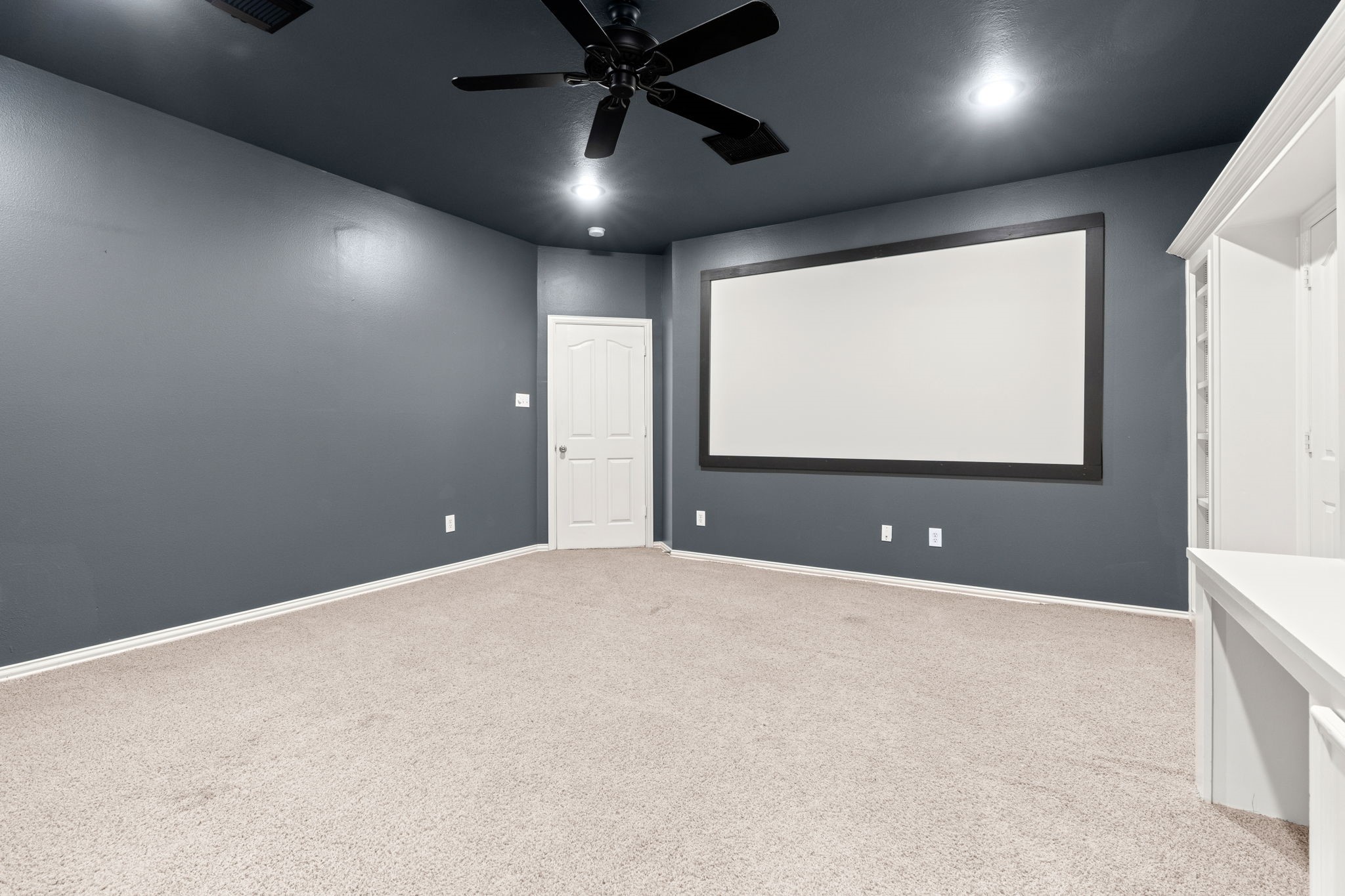13258 Overlook Court Conroe, TX 77302 - Photo 32 of 49 Additional view of game room currently used as media room.