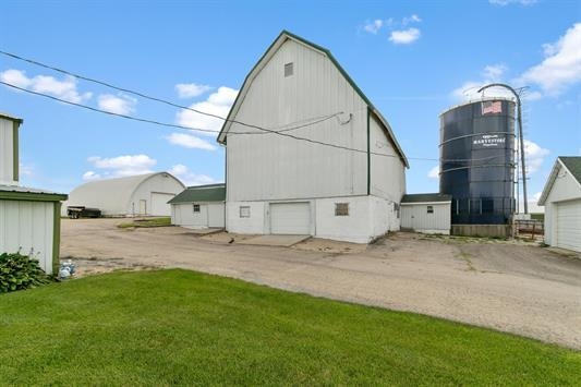 6988 Schneider Road Middleton, WI 53562 - Photo 37 of 52