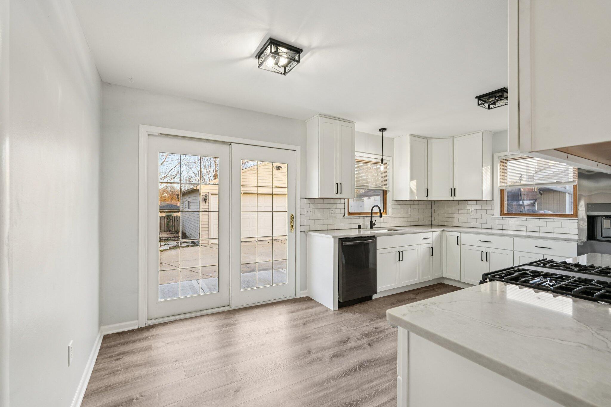 3372 South 71st Street Milwaukee, WI 53219 - Photo 5 of 27 KITCHEN
