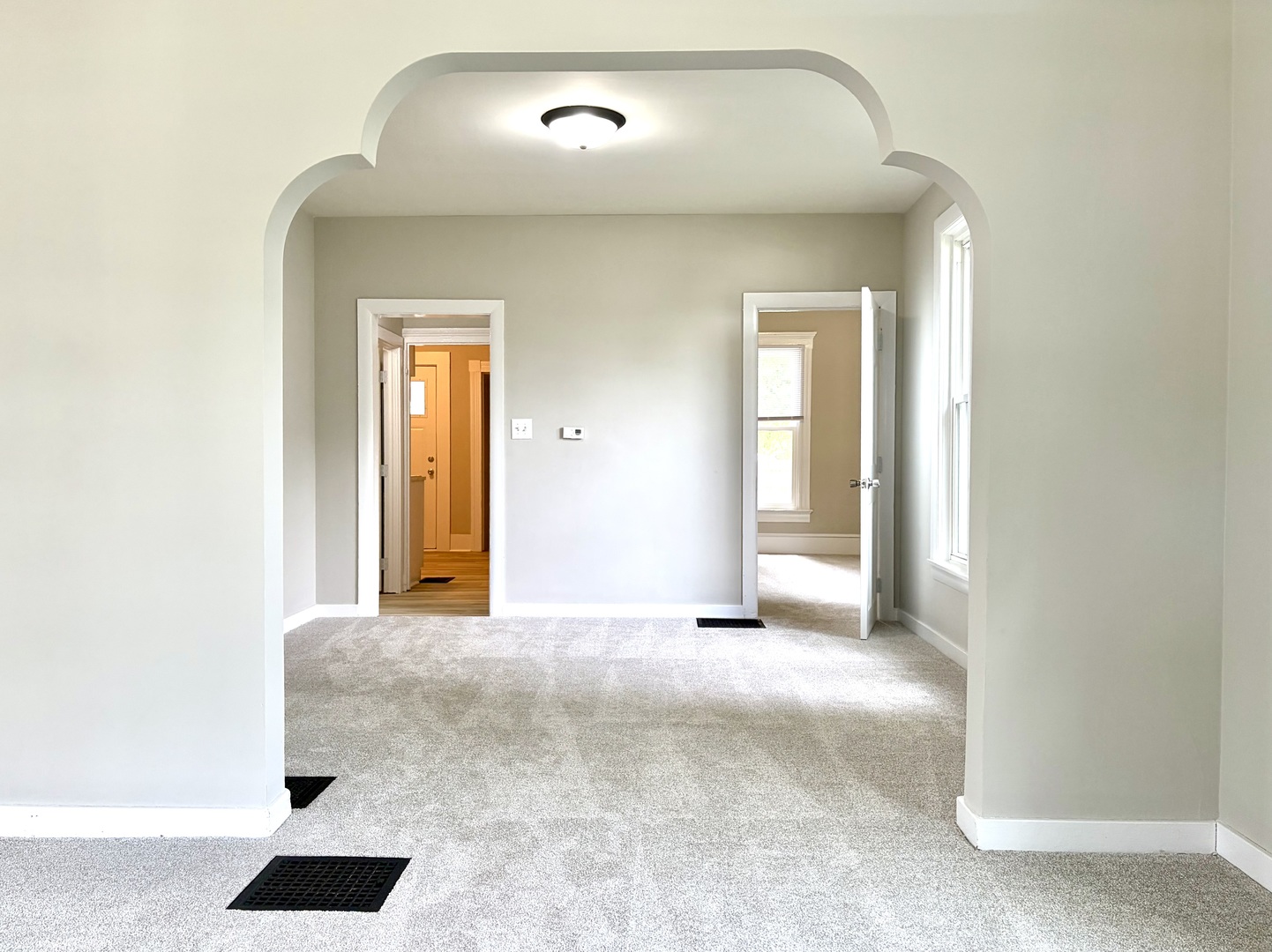 809 Douglas Street Bloomington, IL 61701 - Photo 9 of 18