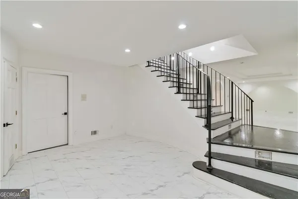 $1,285,000 | 7025 Northgreen Drive Northeast, Sandy Springs, GA 30328