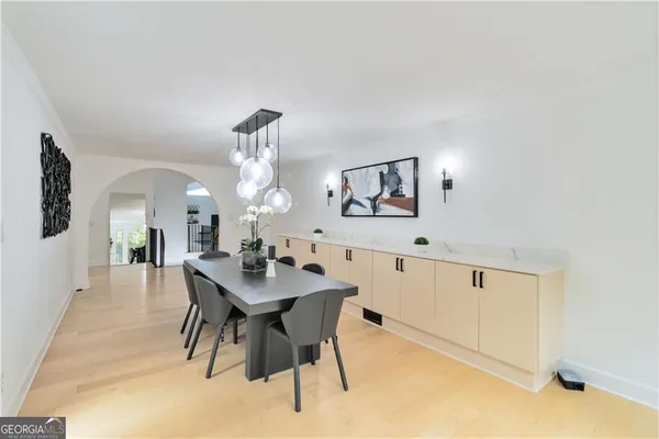 $1,285,000 | 7025 Northgreen Drive Northeast, Sandy Springs, GA 30328