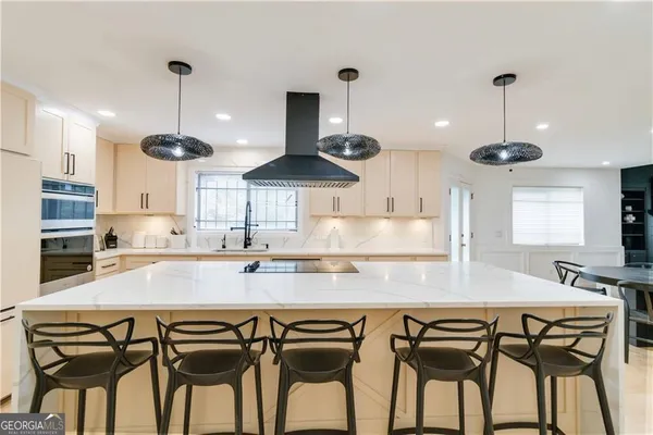 $1,285,000 | 7025 Northgreen Drive Northeast, Sandy Springs, GA 30328