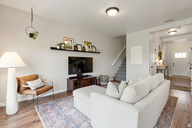 2382 South 1275th Street West Logan, UT 84321 - Photo 7 of 36 Light and bright living room.