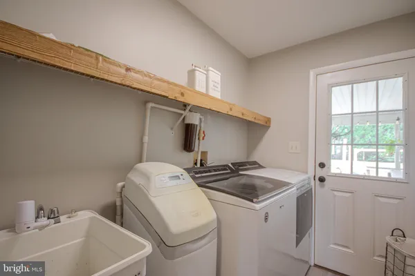 $374,900 | 26493 Meadow Land Lane, Hebron, MD 21830