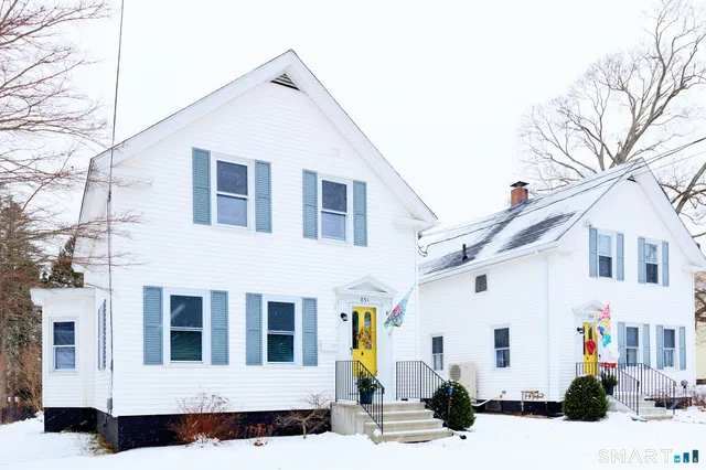 $2,500 | 85 A Maple Street, Danielson, CT 06239